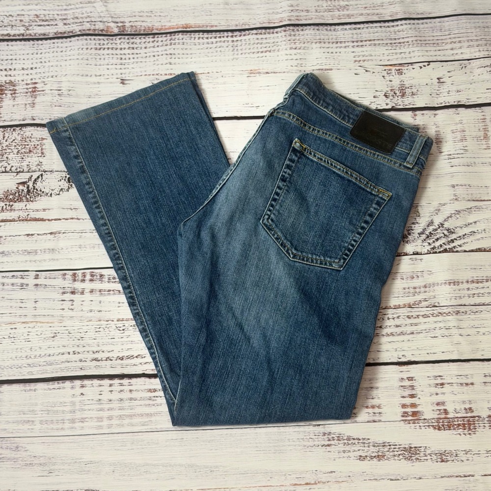 Lacoste Womens Straight Leg Jeans Blue Medium Wash Denim Size 42 IT 34 Waist